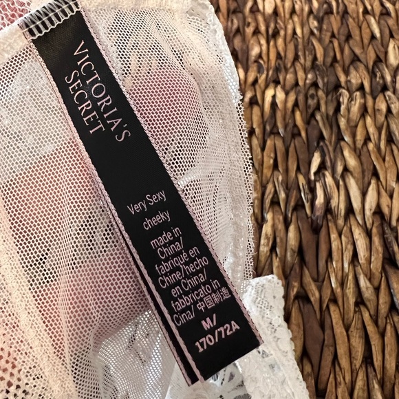VICTORIA’S SECRET Very Sexy Collection Panty Bundle - Size Small & Medium - Picture 4 of 8